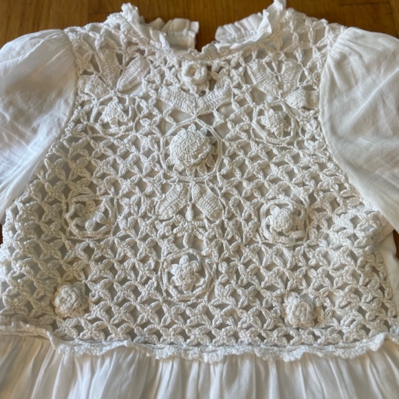 Saylor white dress with nice design on the top size XS - Picture 3 of 6